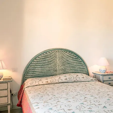 Bia De Bados B7 Olbia